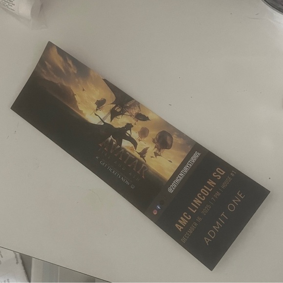 Avatar BUNDLE 2025 Fire and Ash PINS Ticket, Posters, Notebook Friend Fam NEW - Picture 6 of 14